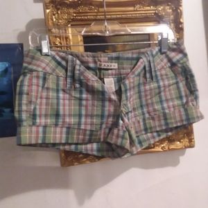 ADORABLE  SHORT PANTS MULTI COLOR WEAR A FEW TIME